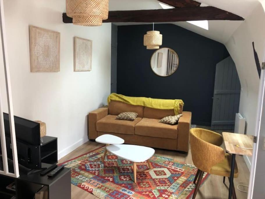 Appartement En Coeur De Ville Анже Экстерьер фото